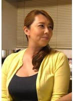 豊満エロボディの美熟女が理性と快感の間で揺れ堕ちて淫靡に乱れる中出しSEX！