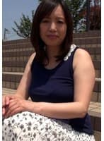 在宅ワークの独り身熟女が女の悦びを取り戻す為にSEXしにAV出演。3か月のオナニー生活にピリオド！