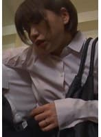 同行営業の帰りに呑み過ぎて終電を逃した人妻上司を泊めることに…酔いつぶれて眠る上司に欲情して夜●いSEX！