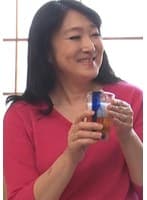 「義母さんの腰使い凄いですよ！」逞しい娘の旦那に抱かれ濡れ堕ちる豊満義母と中出しSEX！