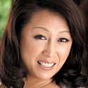 愛矢峰子 profile