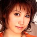 瞳 profile