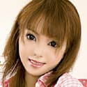 持田百恵 profile
