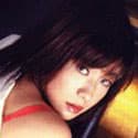 中川真緒 profile