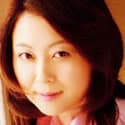結衣 profile